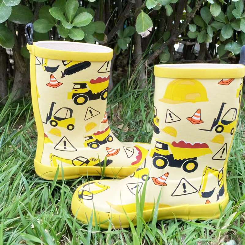 Transfer print rubber boots