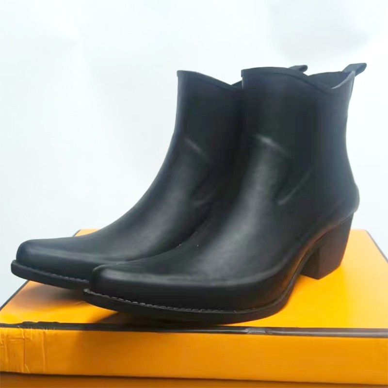 womens short black rain boots