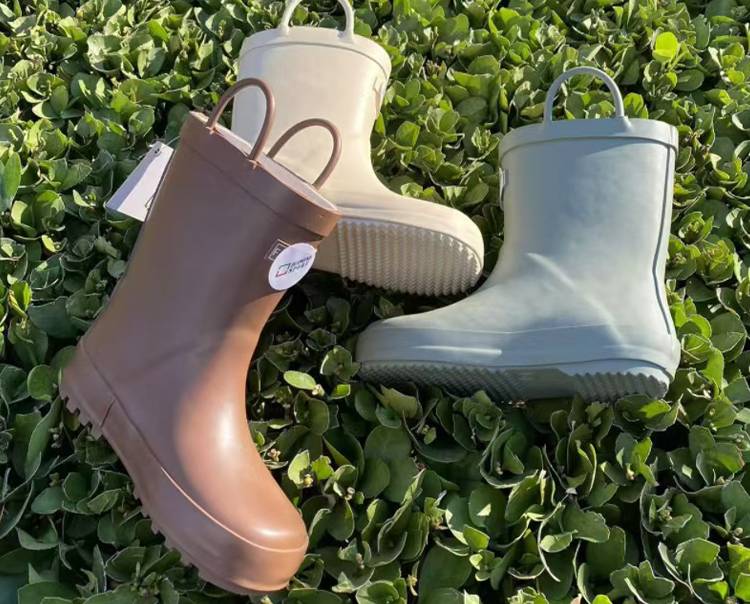 toddler rain boots